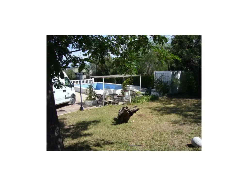 Detached house with pool for sale in CAMPEADOR