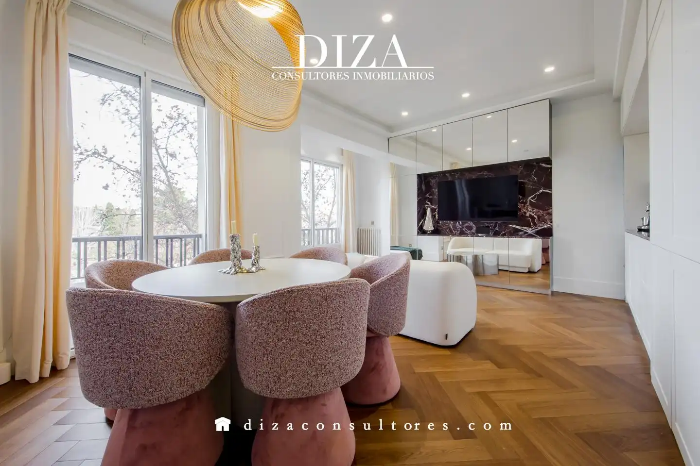 Piso con ascensor en venta en De María De Molina, imagen 2