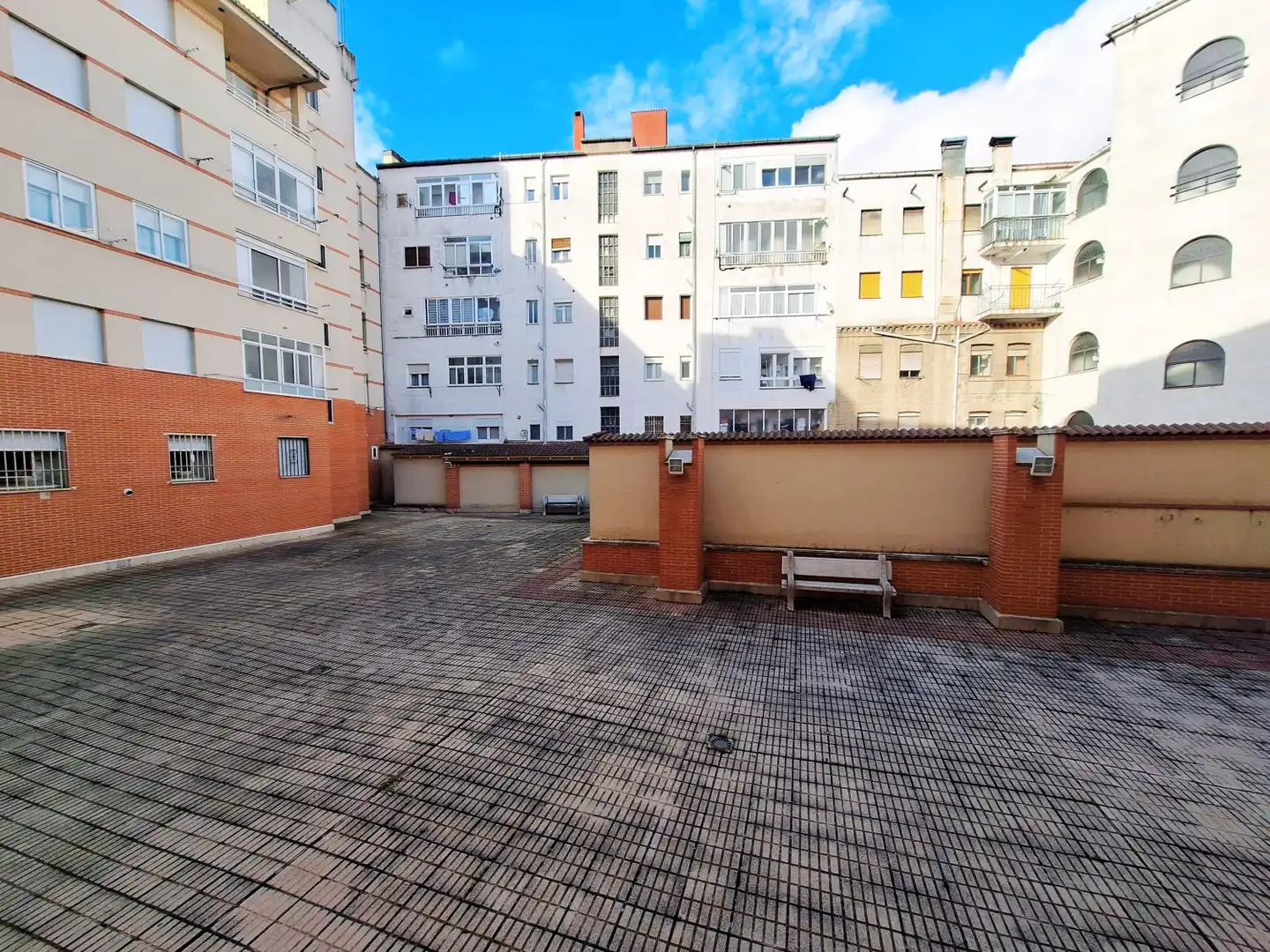 Parking de Piso en venta en Ávila