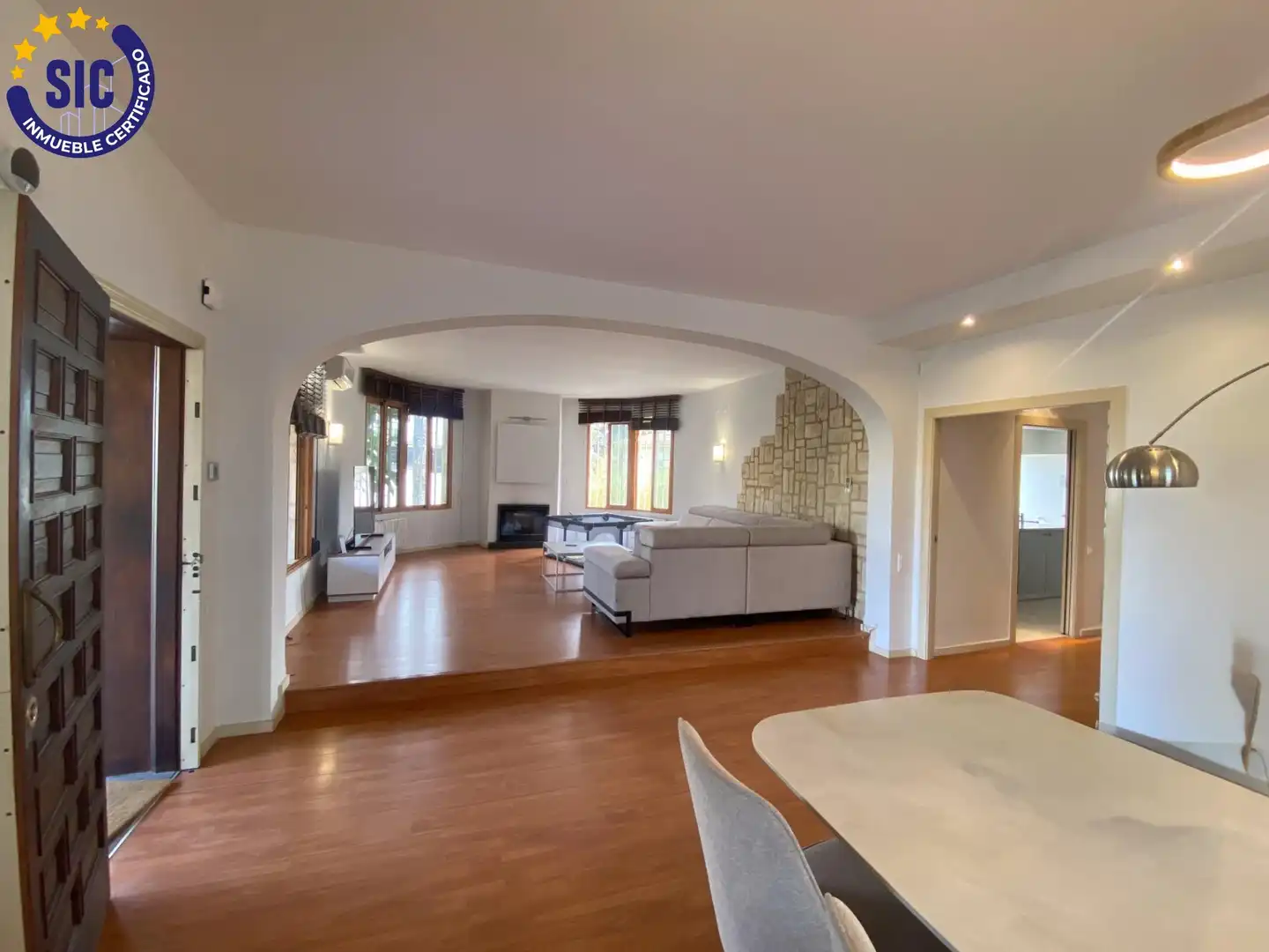 Sala de estar de Casa o chalet en venta en Torrent con Aire acondicionado, Calefacción y Jardín privado