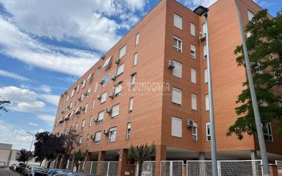 Vista exterior de Pis en venda en Torrejón de Ardoz amb Aire condicionat