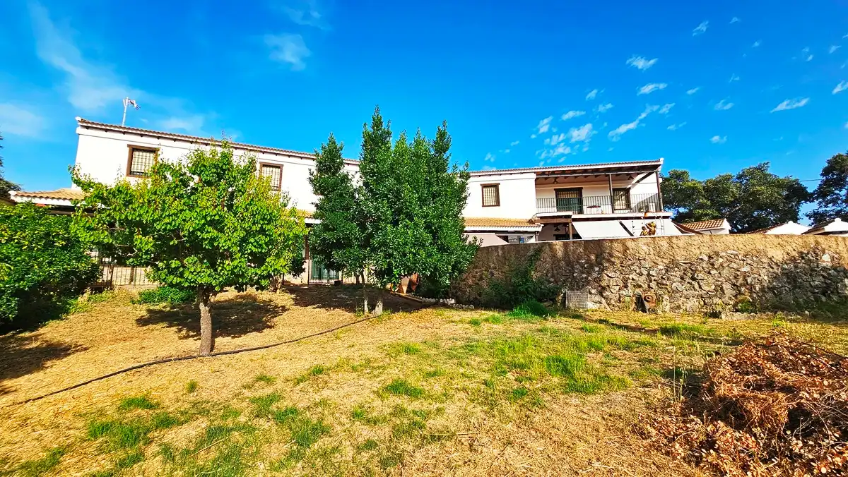 Jardín de Casa o chalet en venta en El Castillo de las Guardas con Aire acondicionado, Jardín privado y Terraza