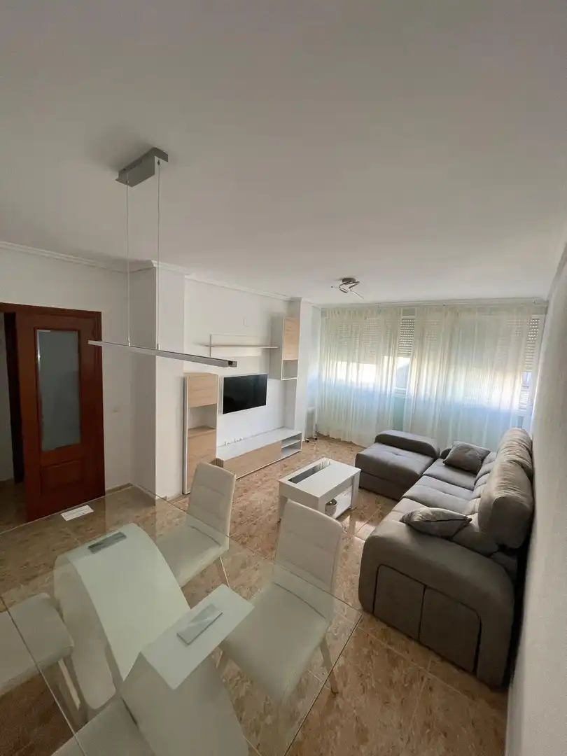 Apartament amb ascensor de lloguer a Casco Antiguo, imagen 2