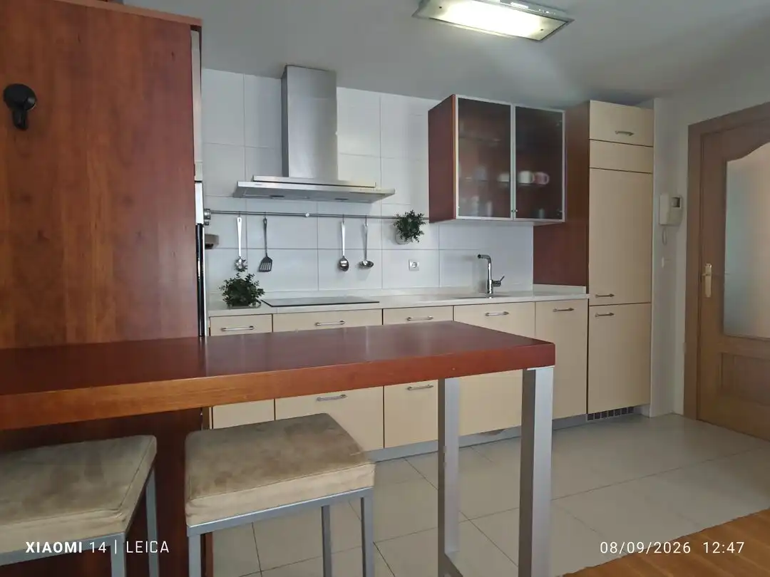 Küche von Wohnung zur Miete in  Pamplona / Iruña mit Heizung, Abstellraum und Möbliert