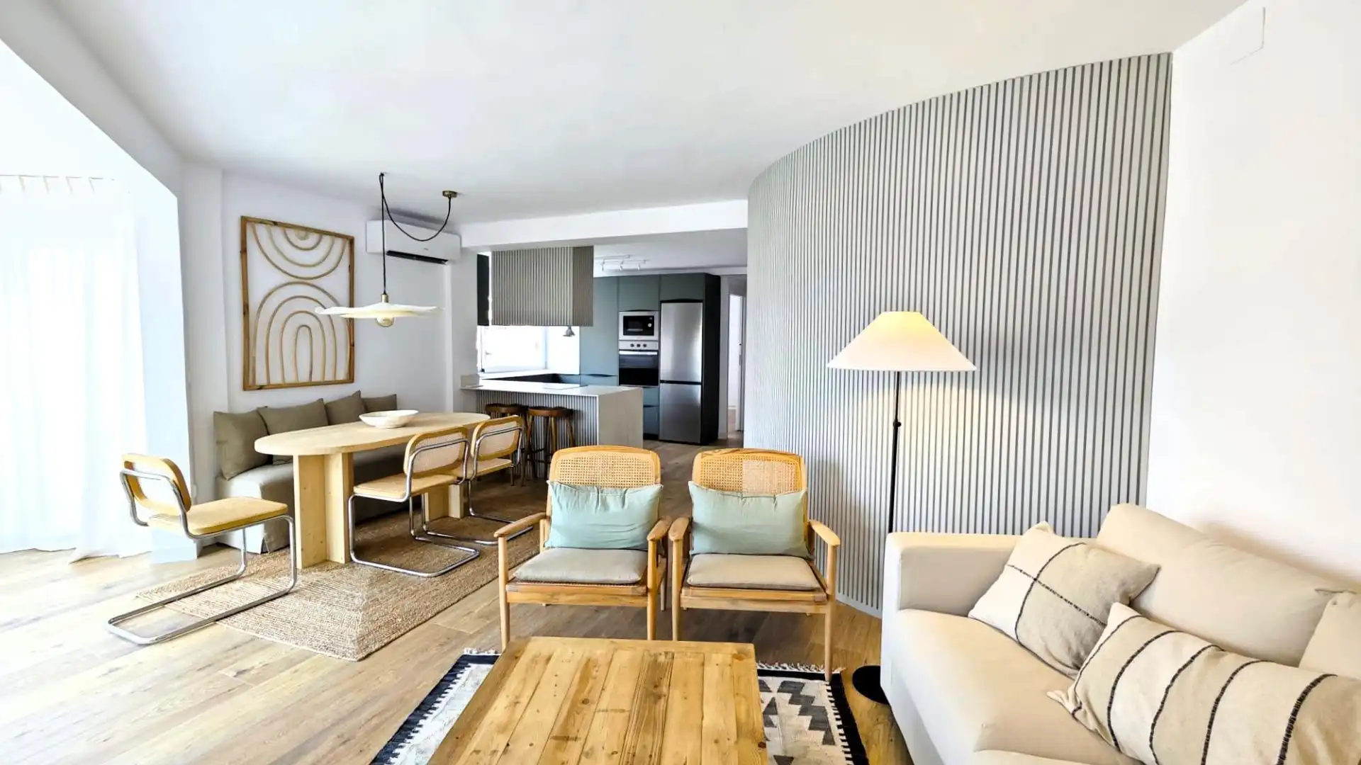 Living room of Flat for rent in Alicante / Alacant  with Air Conditioner, Heating and Parquet flooring