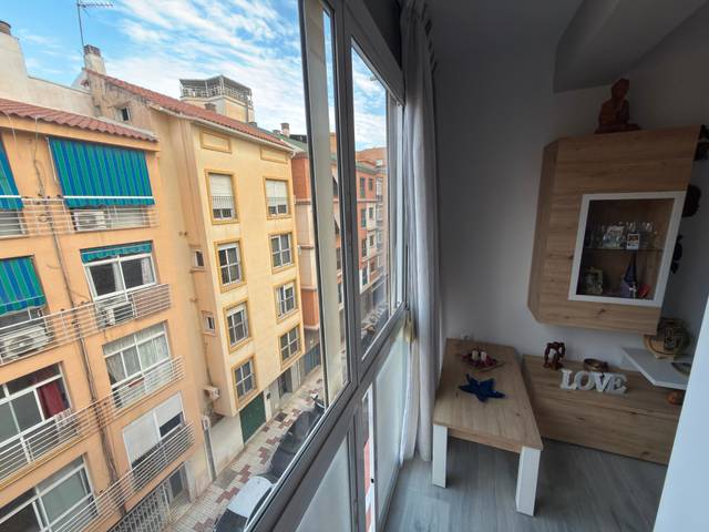 Piso en Venta en Calle José Bisso, 8 en Girón - Las Delicias