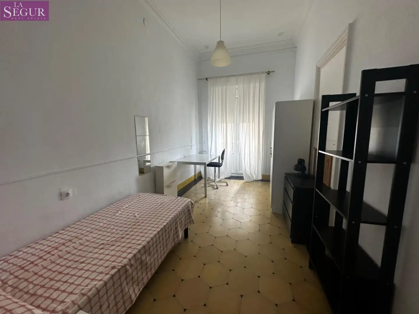 Flat with terrace for sale in Alameda - Mentidero - Teatro Falla, imagen 4