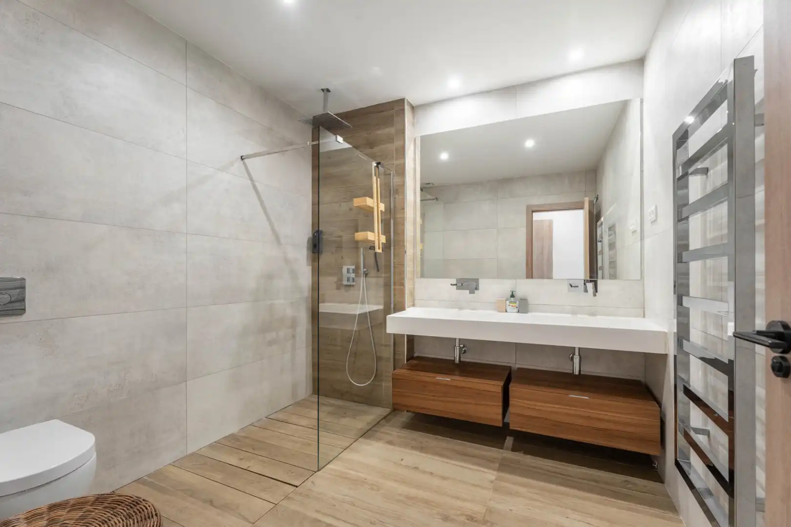 Baño de Ático en venta en Marbella con Aire acondicionado, Jardín privado y Terraza
