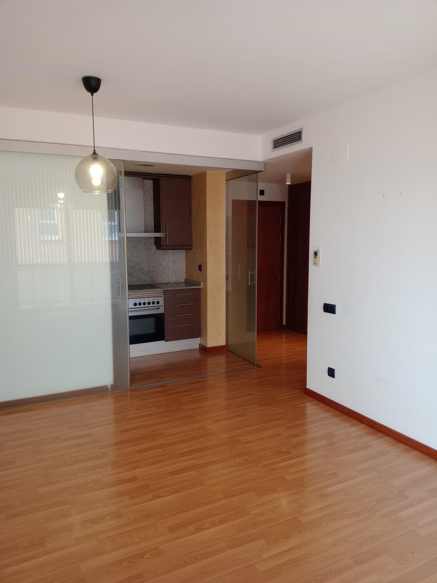 Piso en venta en Carrer MENDEZ NUÑEZ, Casagemes, Casagemes - Canyadó