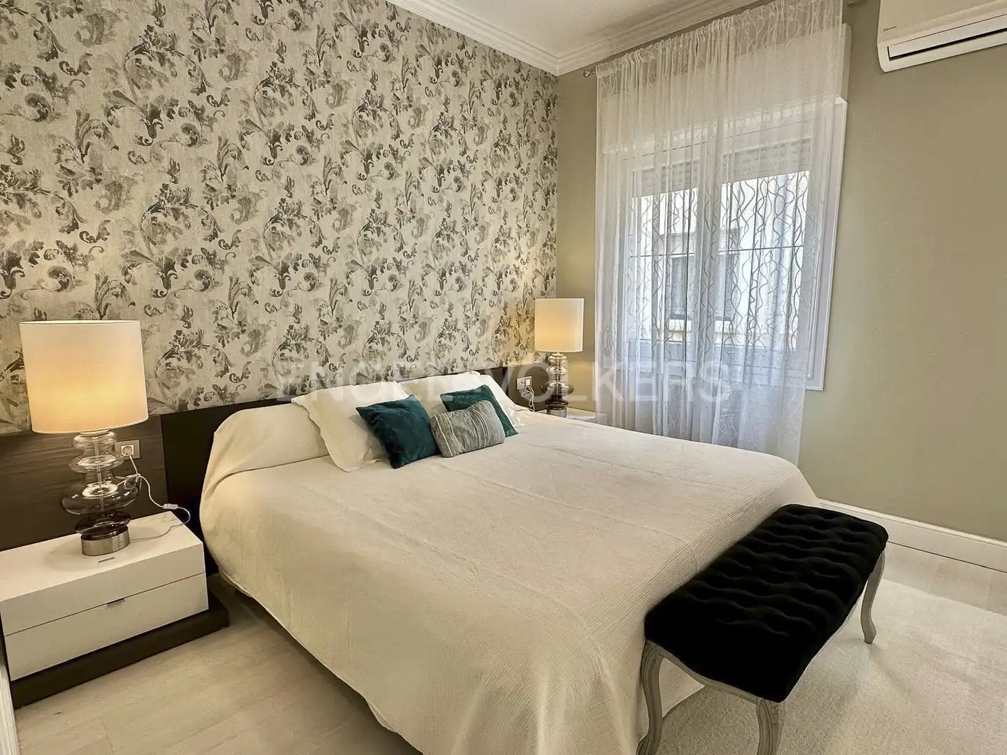 Habitación de Piso de alquiler en Madrid con Aire acondicionado, Calefacción y Amueblado