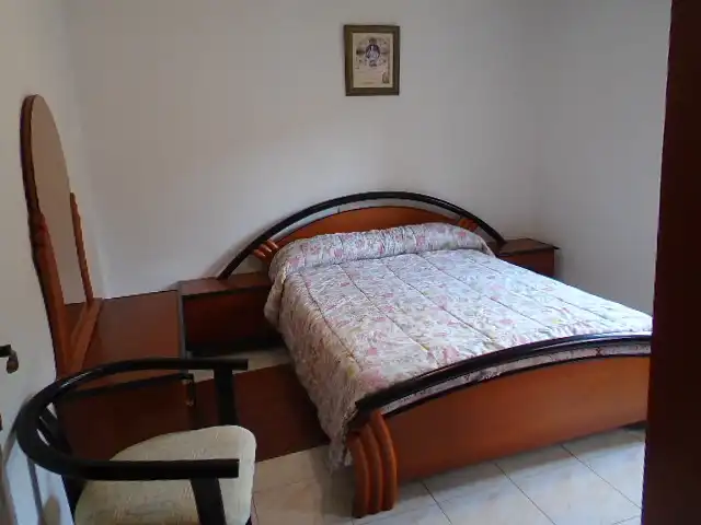 Habitación de Casa adosada en venta en Villaverde de Rioja con Calefacción, Jardín privado y Amueblado