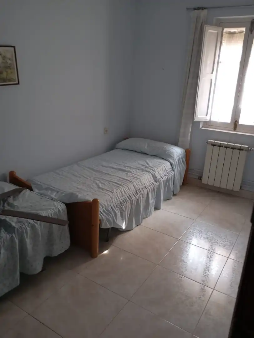 Schlafzimmer von Haus oder Chalet zum Verkauf in Linares mit Klimaanlage, Heizung und Terrasse