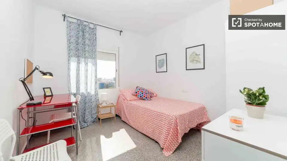 Habitación en Ciutat Universitària