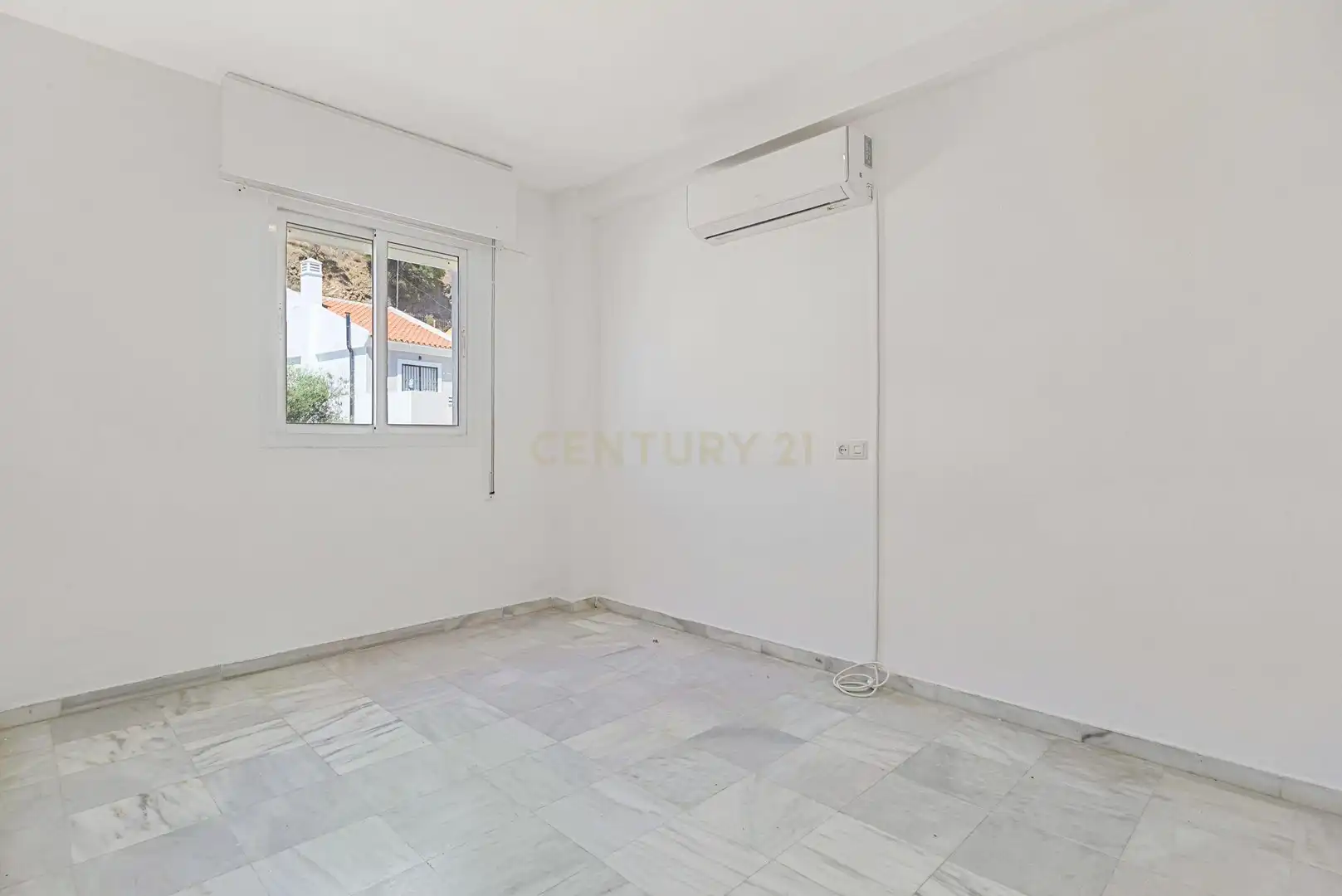 Habitación de Casa o chalet en venta en Benalmádena con Aire acondicionado, Jardín privado y Trastero