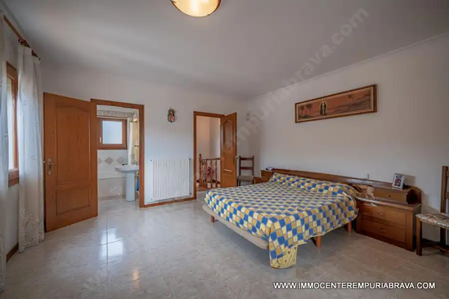 Chalet en venta en Requesens, imagen 10