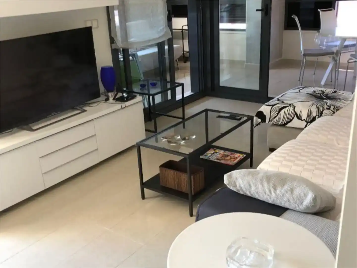 Sala de estar de Apartamento en venta en Benidorm con Aire acondicionado, Piscina y Balcón