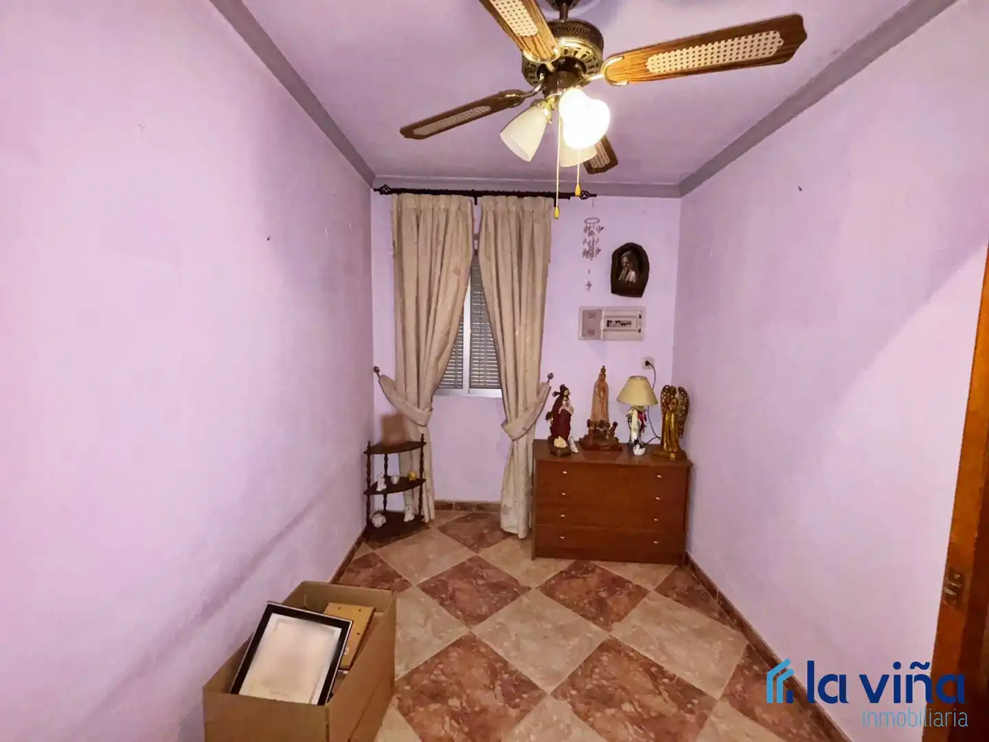 Habitación de Casa adosada en venta en Encinas Reales con Aire acondicionado, Terraza y Trastero