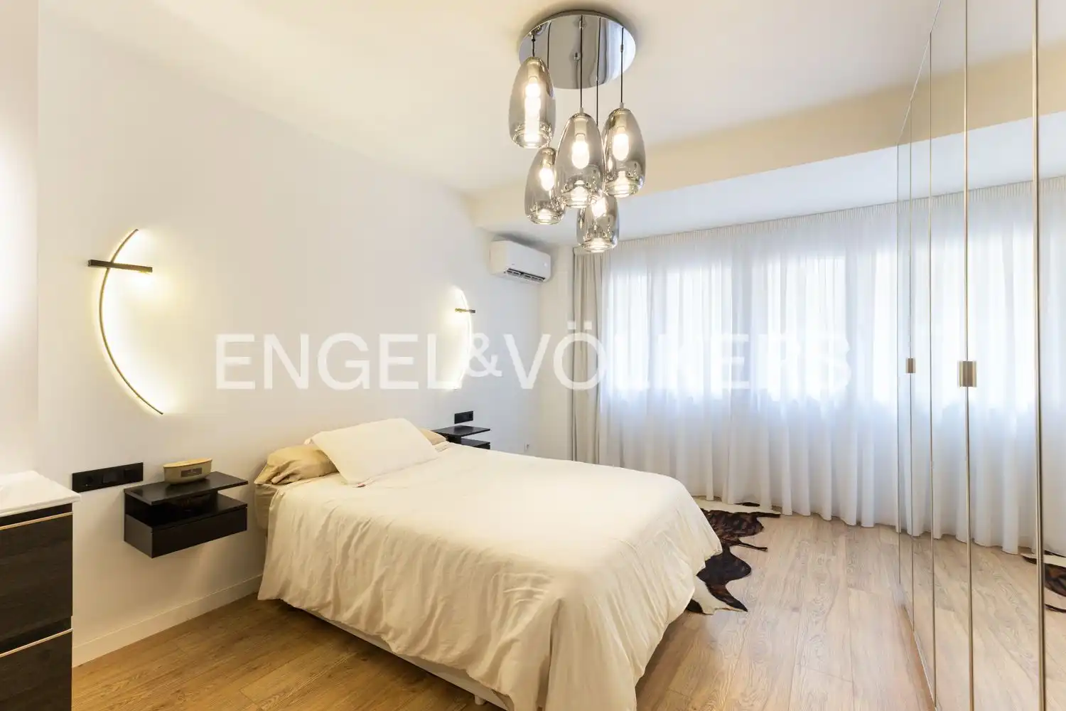 Habitación de Piso de alquiler en Castellón de la Plana / Castelló de la Plana con Aire acondicionado, Calefacción y Parquet