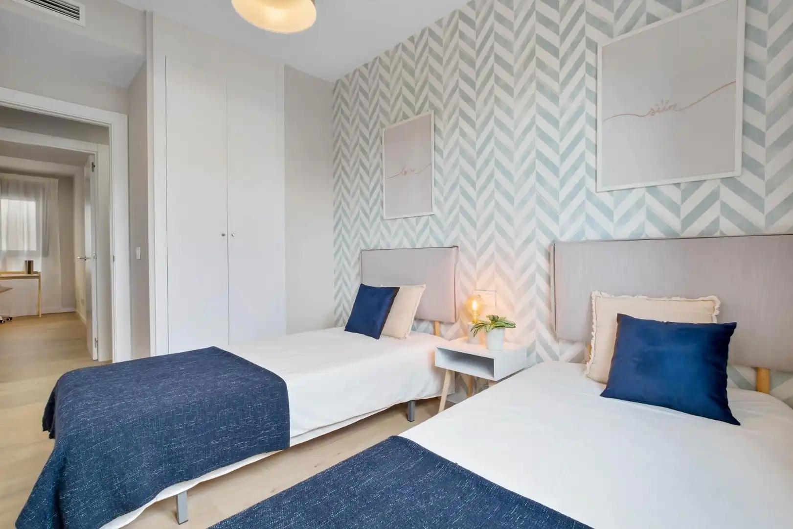 Dormitori de Apartament en venda en Mijas amb Aire condicionat, Terrassa i Traster