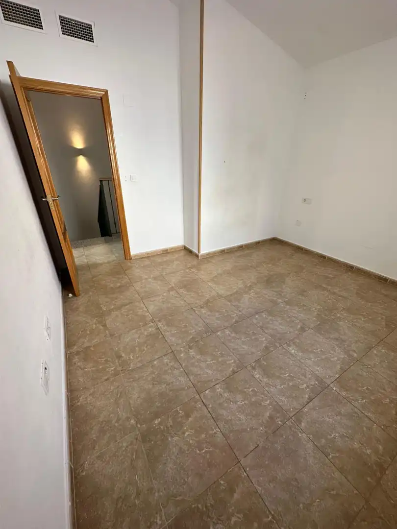 Dachboden zum Verkauf in Murcia mit Klimaanlage, Terrasse und Abstellraum