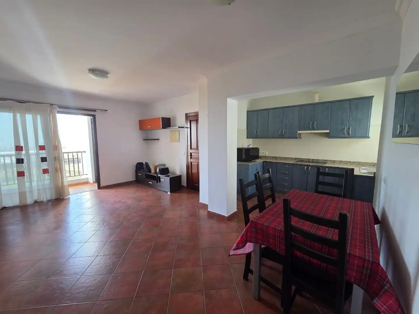 Cuina de Pis en venda en San Bartolomé amb Terrassa i Traster