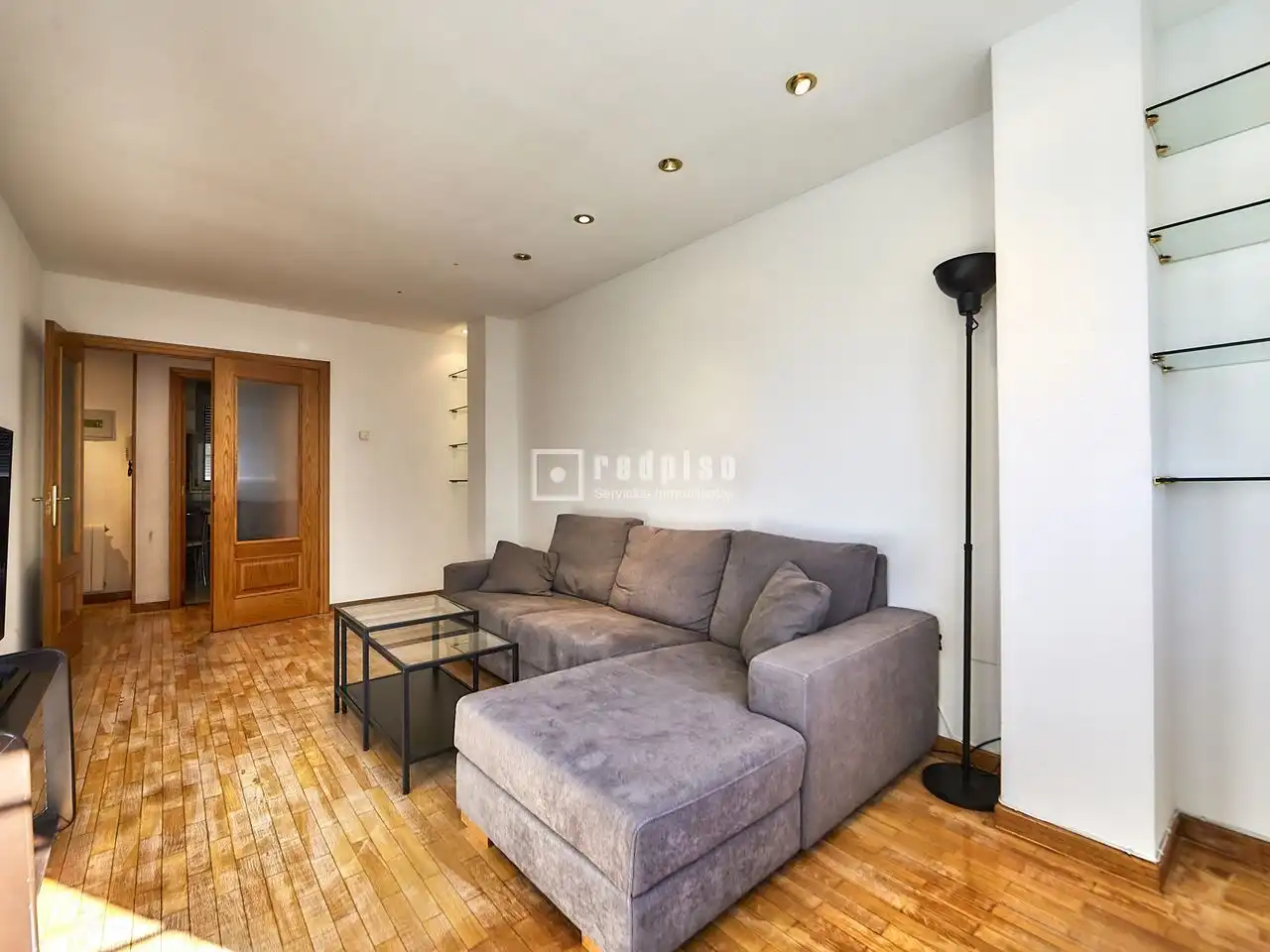 Sala d'estar de Pis en venda en Valladolid amb Calefacció, Parquet i Traster