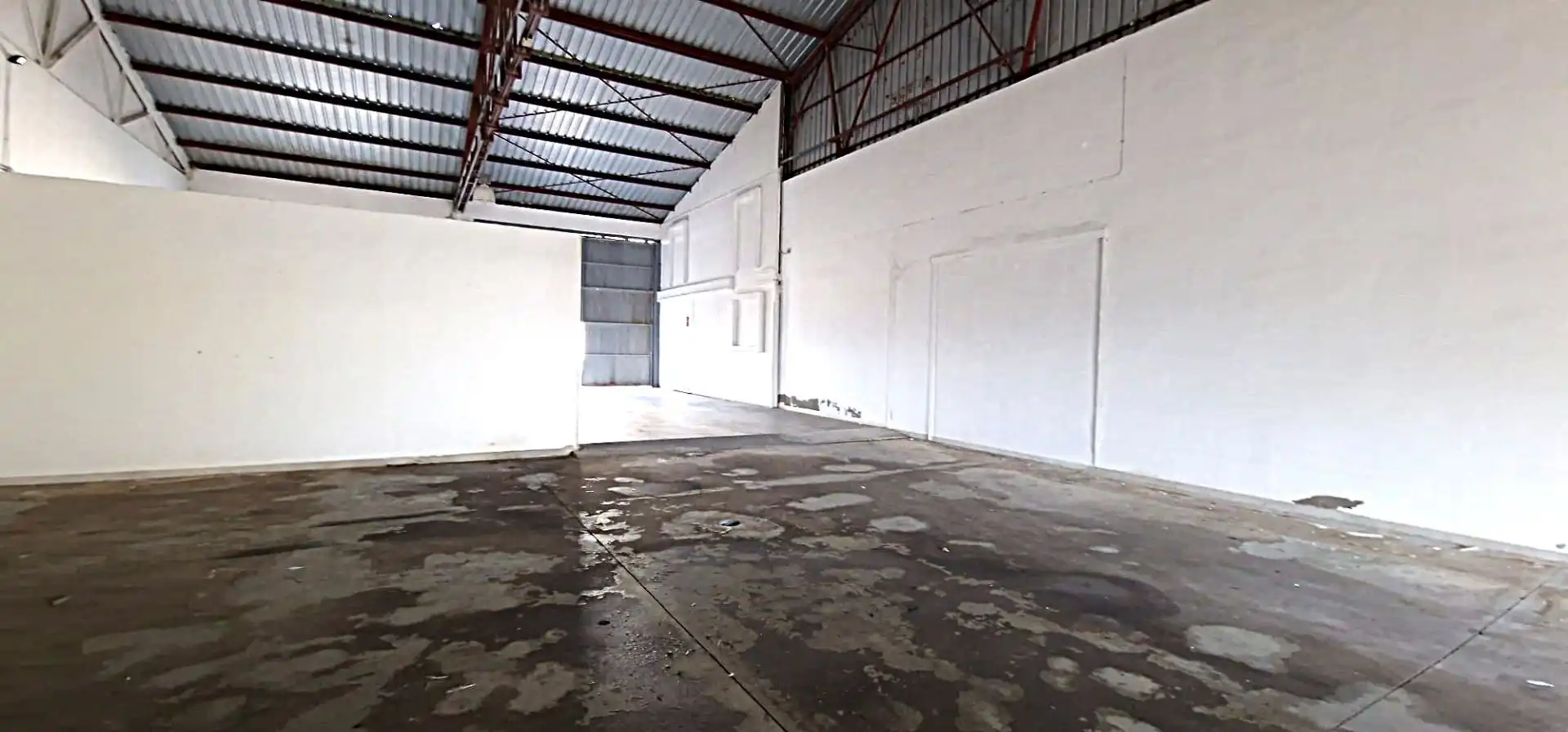 Nau industrial en venda a Valverde