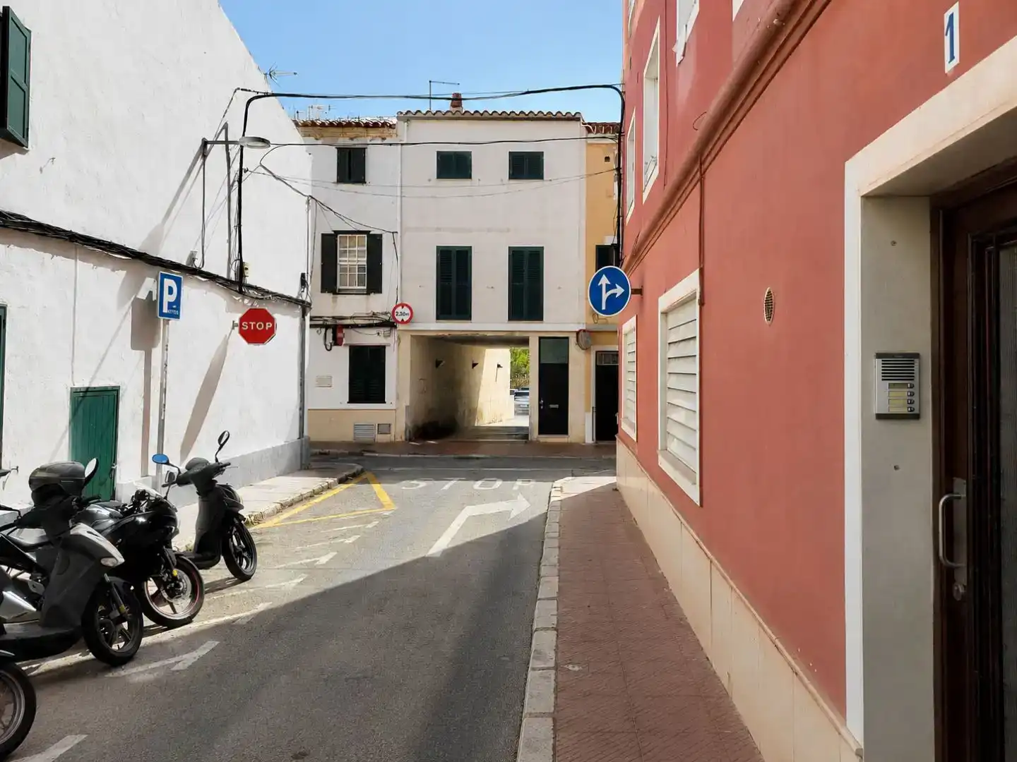 Vista exterior de Pis en venda en Maó - Mahón amb Aire condicionat