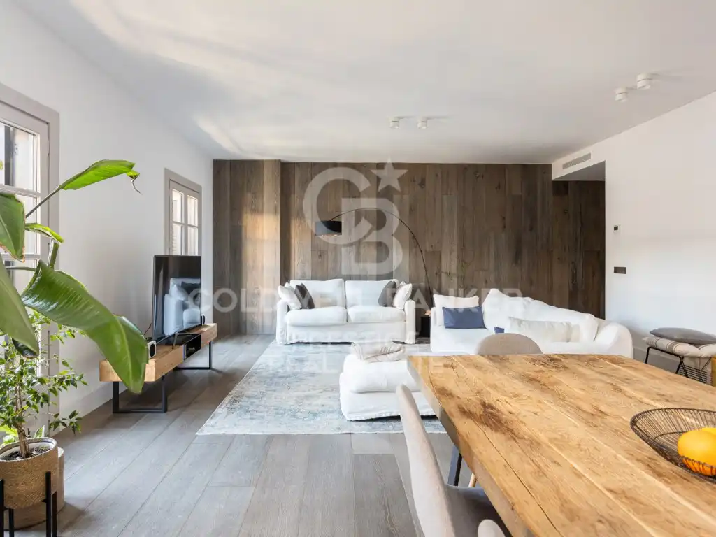 Sala d'estar de Àtic en venda en Barcelona amb Aire condicionat, Terrassa i Piscina