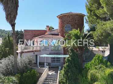 Casa amb piscina en venda a La Font d'en Carròs