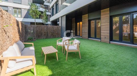 Se presenta un exclusivo bajo a estrenar en una urbanización de lujo situada junto al emblemático Parque de la Quinta de los Molin