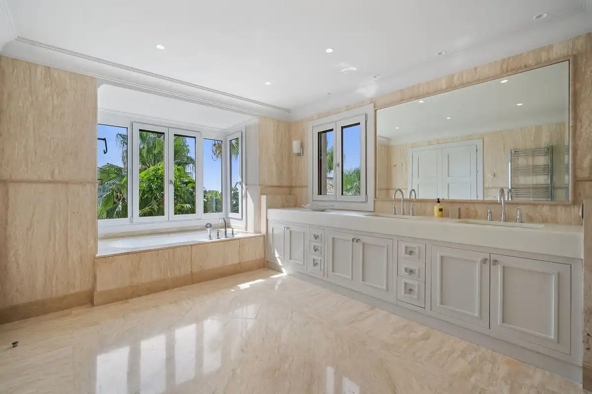 Villa mit Pool zum Verkauf in Calle Moreno Carbonero 3, imagen 19
