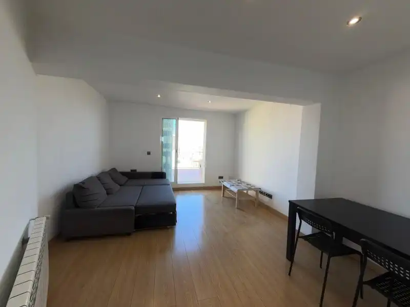 Sala de estar de Ático en venta en Castellón de la Plana / Castelló de la Plana con Aire acondicionado, Calefacción y Terraza