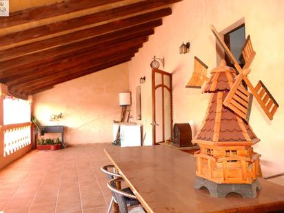 Country house zum verkauf in Sa Pobla mit Terrasse und Balkon