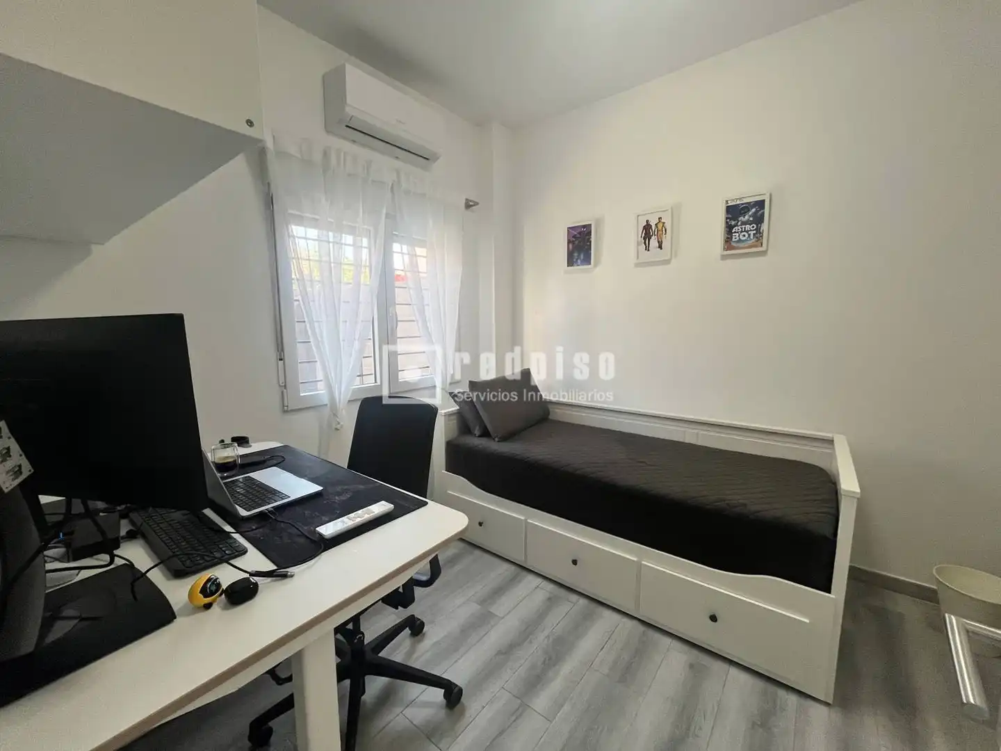 Habitación de Casa o chalet en venta en Málaga con Aire acondicionado, Calefacción y Terraza