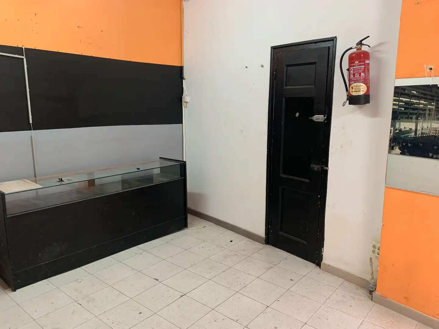 Local de alquiler en Carrer de las Navas de Tolosa, 351, El Camp de l'Arpa del Clot