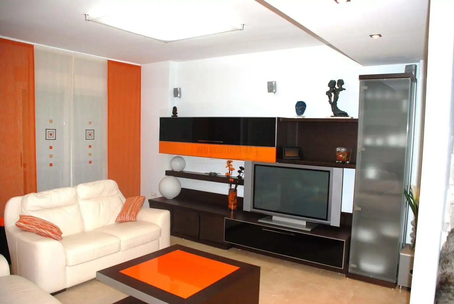 Wohnzimmer von Einfamilien-Reihenhaus zum Verkauf in Gandia mit Klimaanlage, Terrasse und Abstellraum