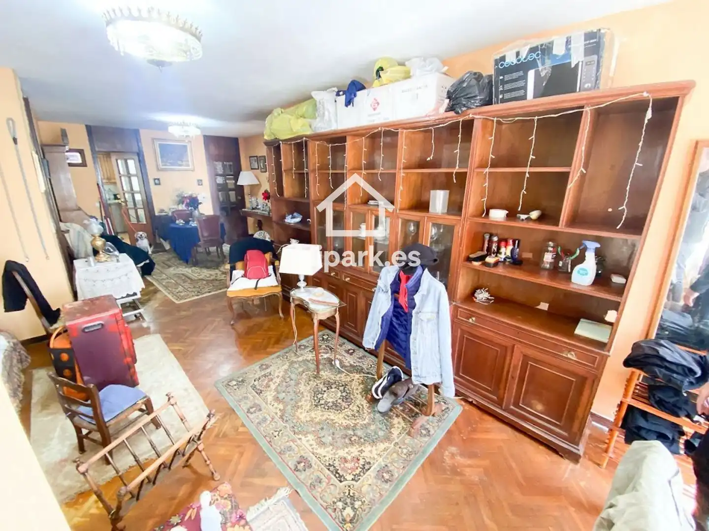 Piso en venta en Alicante / Alacant con Aire acondicionado, Terraza y Balcón