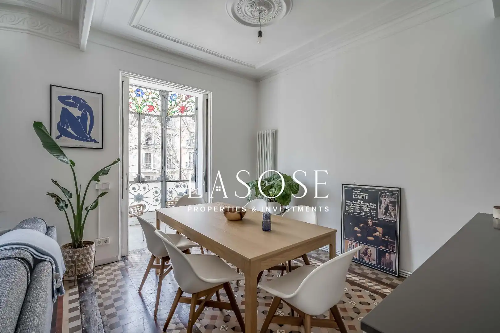 Flat with terrace for sale in Ronda de Sant Antoni, imagen 3