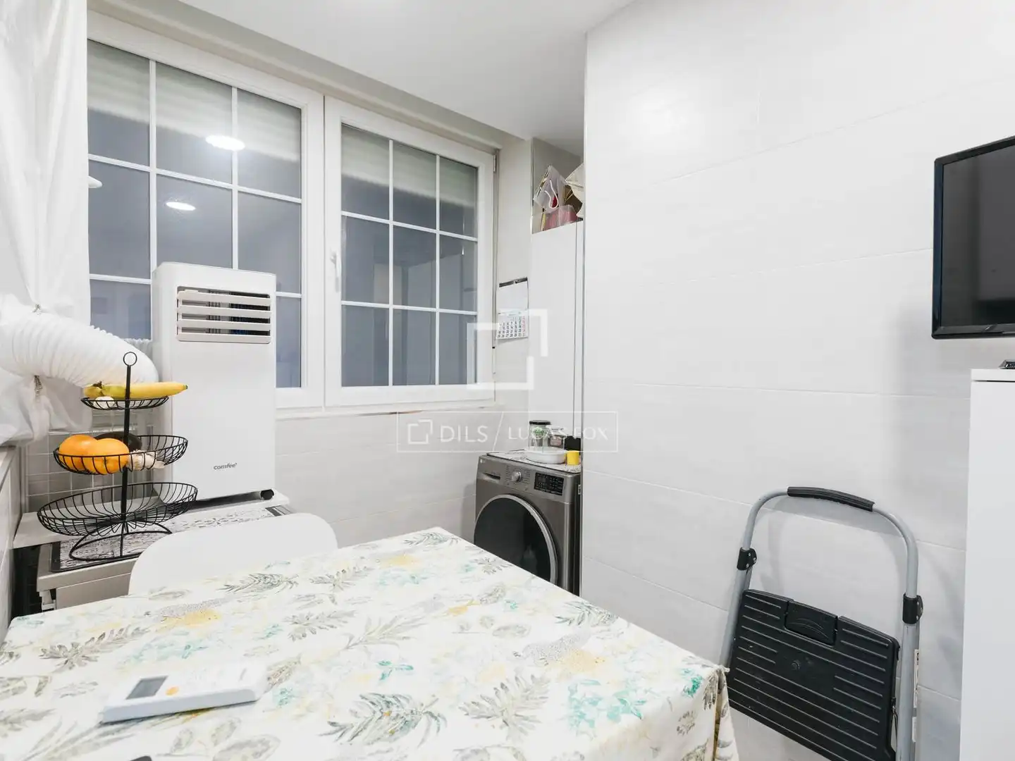 Bedroom of Flat for rent in Madrid  with Air Conditioner, Heating and Private garden
