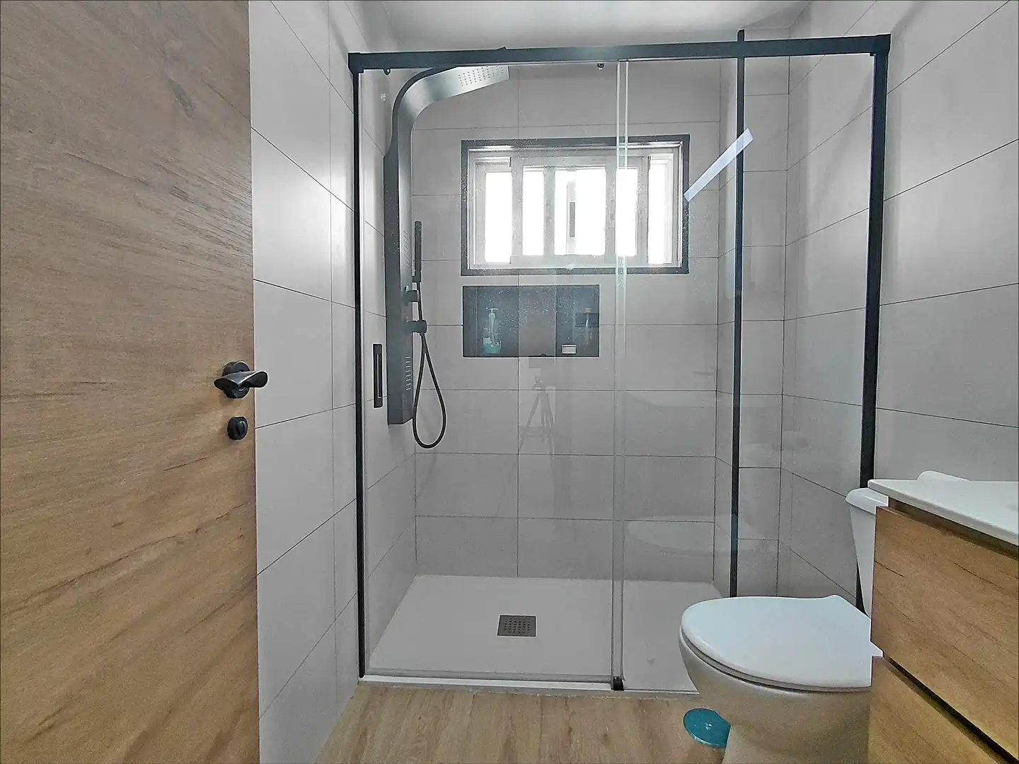 Baño de Piso en venta en Pontevedra Capital  con Calefacción y Trastero