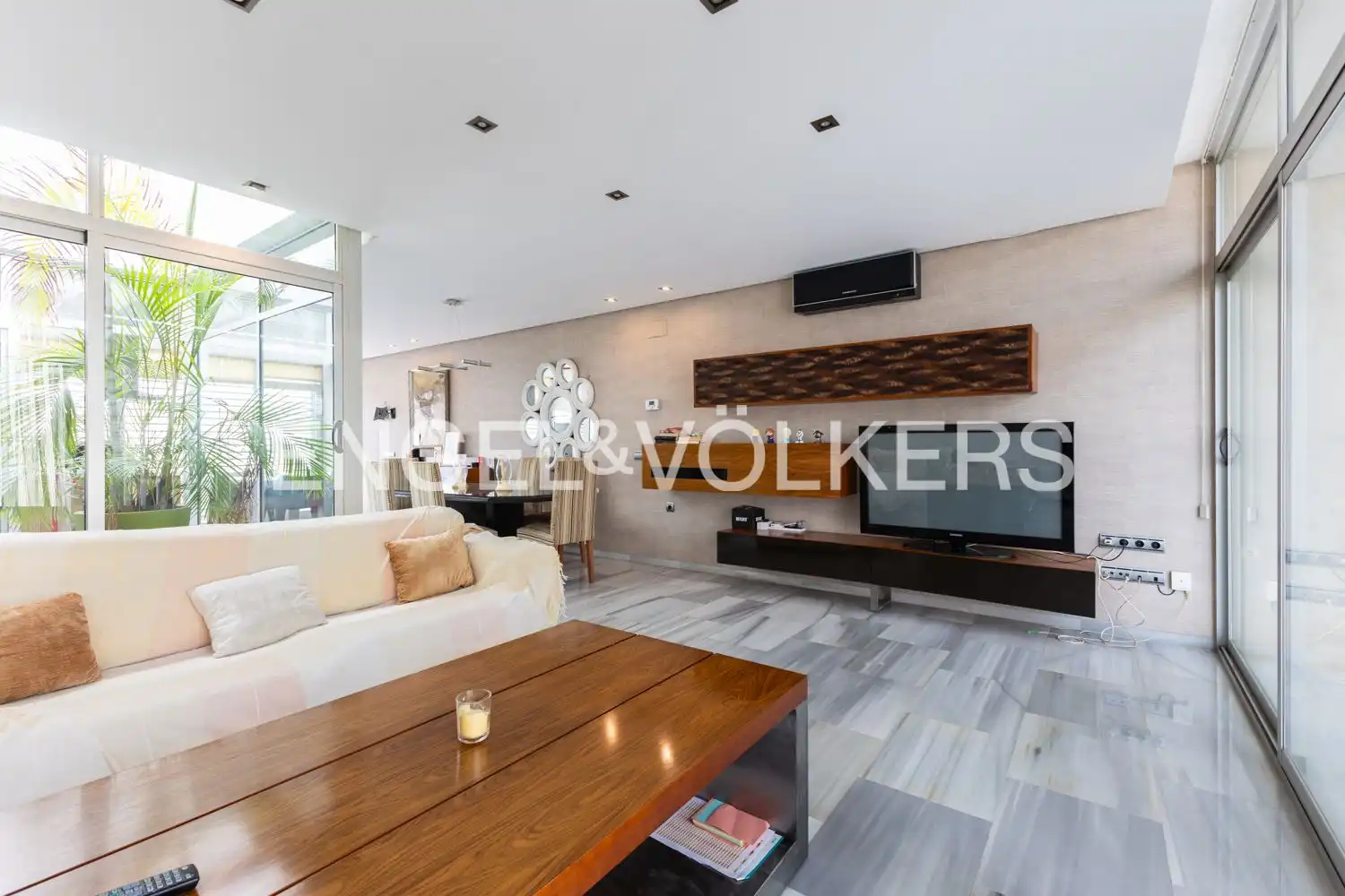 Sala de estar de Casa adosada en venta en Massamagrell con Aire acondicionado, Calefacción y Parquet