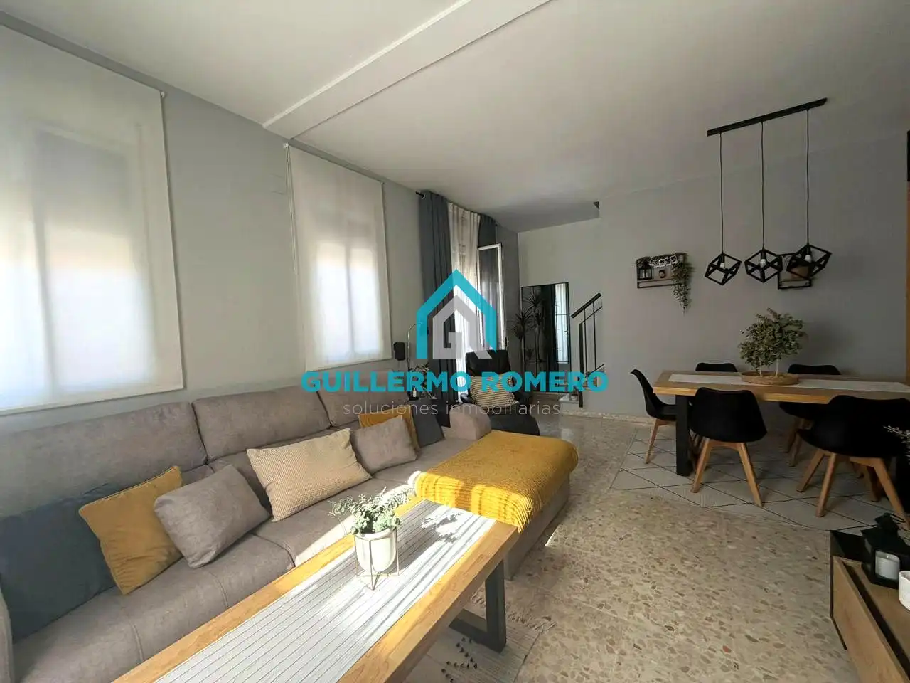 Sala de estar de Dúplex en venta en Coria del Río