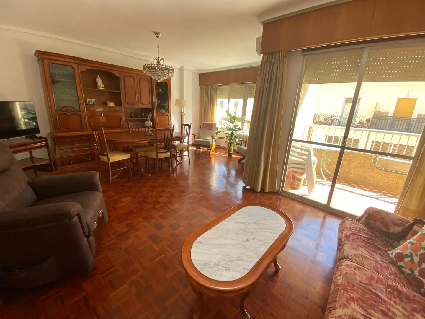 Sala de estar de Piso de alquiler en Albacete con Aire acondicionado, Calefacción y Parquet