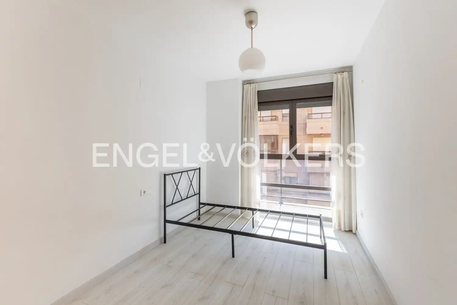 Habitación de Piso en venta en Valencia con Aire acondicionado, Calefacción y Amueblado