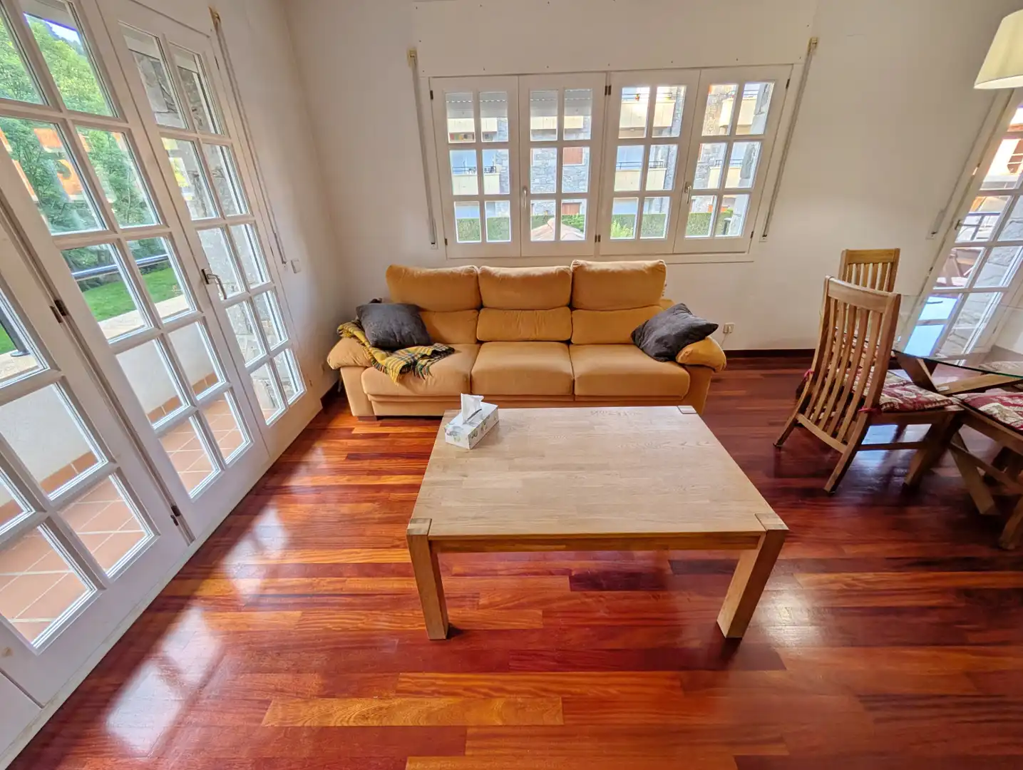 Sala d'estar de Apartament en venda en Camprodon amb Terrassa