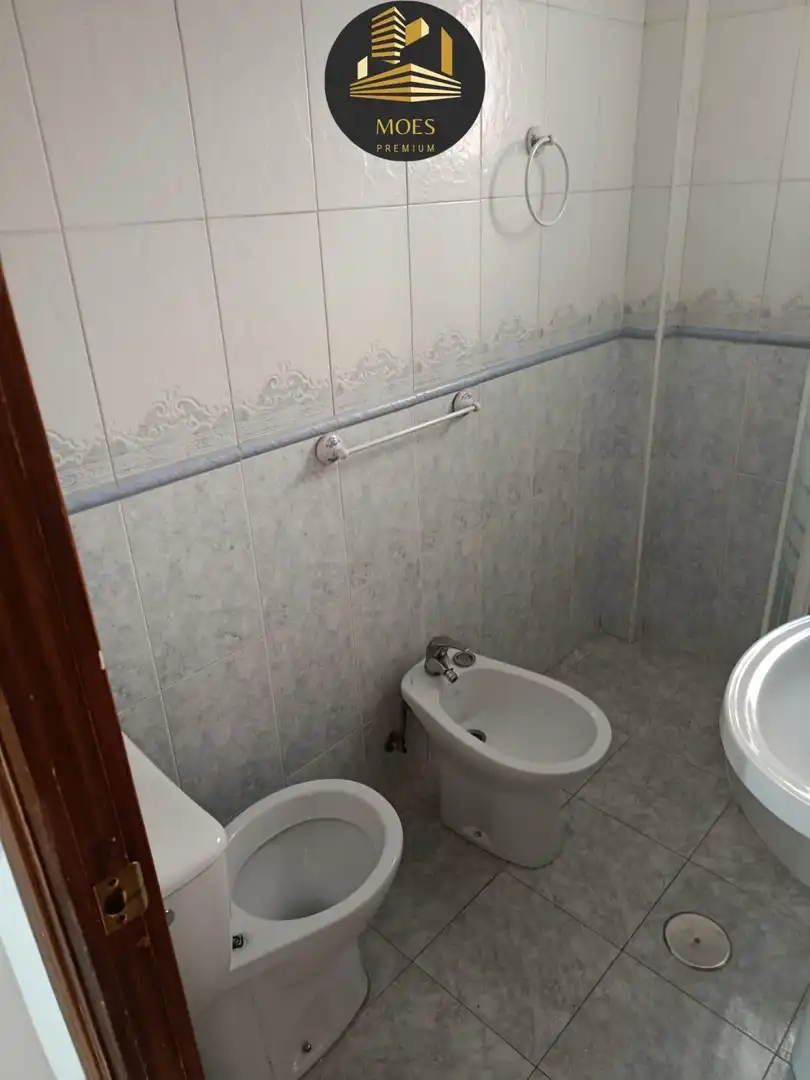 Baño de Piso en venta en Jaén con Balcón