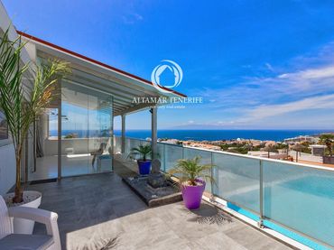 Apartamento con balcón en venta en Costa Adeje