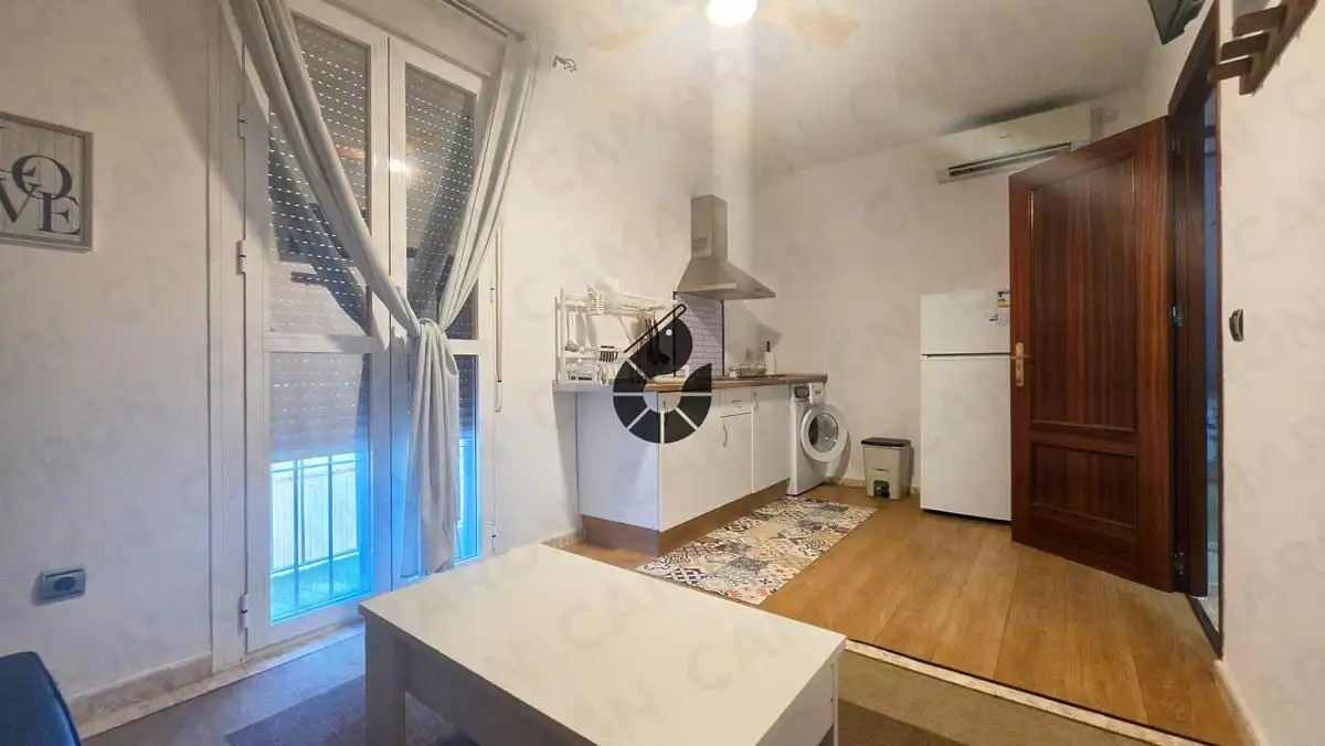 Cocina de Casa adosada en venta en Coria del Río con Aire acondicionado, Parquet y Terraza