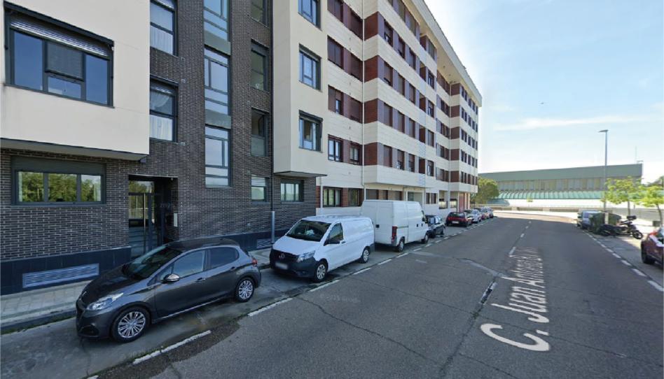 Photo 1 of Flat to rent in C Juan Antonio Bardem, Centro, Palencia